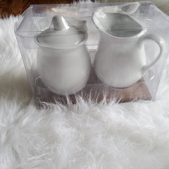Better Homes And Gardens Porcelain Creamer Set NIP - Picture 3 of 7